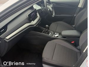 Skoda Octavia OCTAVIA AMB 1.0TSI 110HP - Image 4