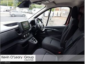 Renault Trafic LL30 Blue dCi 170 BVA9 Auto Extra S - Image 4