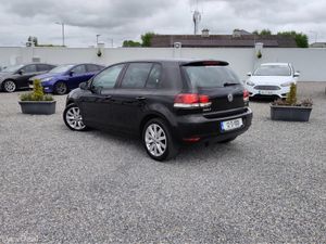 Volkswagen Golf HIGHLINE 1.2 TSI MANUAL 6SPEED FWD - Image 4