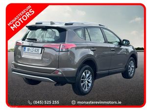 Toyota RAV4 RAV4 HYBRID LUNA SPORT 2WD 4DR AUTO - Image 2