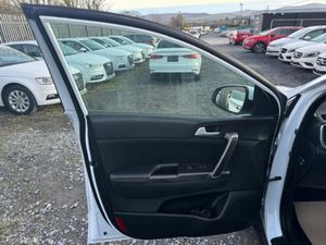 Kia Sportage 1.7 Diesel - Image 4