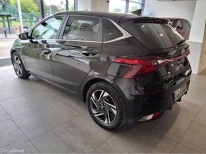 Hyundai i20 DELUXE PLUS 5DR - Image 4