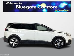 Peugeot 5008 ALLURE BLUE HDI 5DR**7 SEATER**DIGITA - Image 3