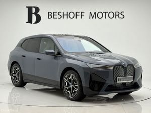 BMW iX 40 M-SPORT X-DRIVE=BEIGE INTERIOR//PAN ROOF - Image 3