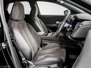 DS Automobiles DS 7 *4x4 300BHP* Performance Line - Image 3