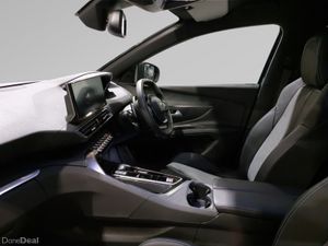 Peugeot 5008 1.5 BlueHDi 130bhp Allure Auto - Image 3
