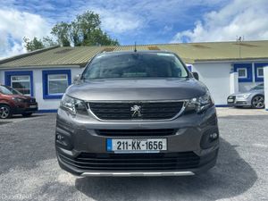 WAV Taxi Spec Peugeot Rifter - Image 2