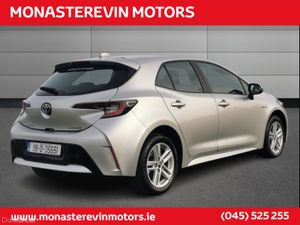 Toyota Corolla LUNA H/B 4DR AUTO HYBRID - Image 3