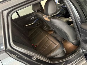 BMW 3-Series 3 Series 2.0 D M SPORT 4DR AUTO - Image 4