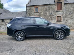Mitsubishi Outlander 2.2 diesel ( NCT and TAX - Image 4