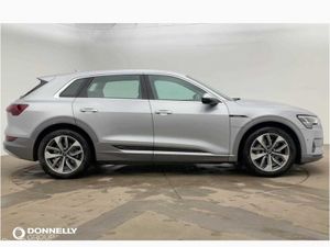 Audi E-tron Estate Technik - Image 4