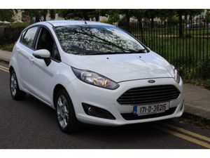 Ford Fiesta 1.25 60PS M5 4DR - Image 3