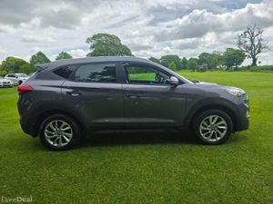 Hyundai Tucson 2016 ( NCT and TAX )) - Image 2