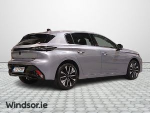 Peugeot 308 1.2 MHEV 145BHP e-DCS6 Allure - Image 2