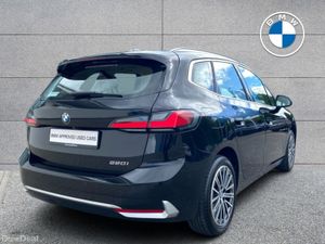 BMW 2-Series 220i Luxury Active Tourer - Image 3