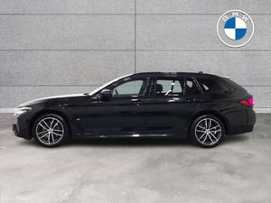 BMW 5-Series 530e M Sport Touring - Image 4
