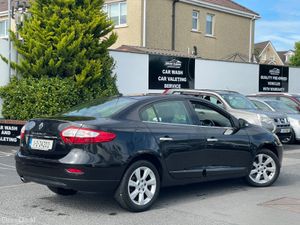 Renault Fluence 2011 - Image 3