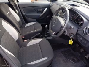 Dacia Sandero Stepway 1.5 dCi 90 STEPWAY SIGNATURE - Image 3