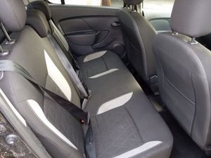 Dacia Sandero Stepway 1.5 dCi 90 STEPWAY SIGNATURE - Image 4