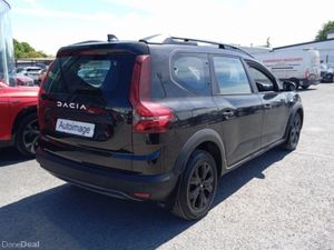 Dacia Jogger TCe 110 Extreme SE - Image 2