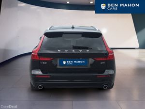 Volvo V60 Momentum Automatic - Image 4