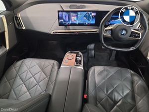 BMW iX xDrive40 M Sport Edition - Image 4