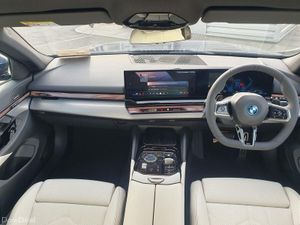 BMW 5-Series 530e M Sport Pro Saloon - Image 4