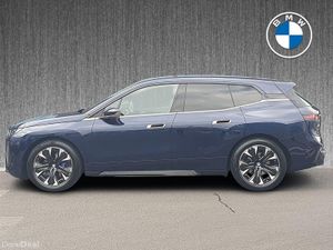 BMW iX xDrive45 M Sport - Image 3