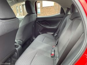 Toyota Yaris - Petrol - New Generation - Luna Edit - Image 4