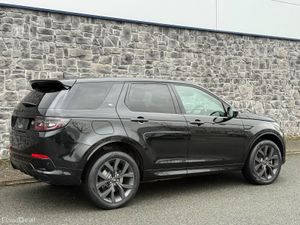 2022 Land Rover Discovery Sport R-Dynamic SE P300e - Image 4