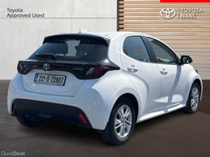 Toyota Yaris HYBRID LUNA 4DR AUTO - Image 2