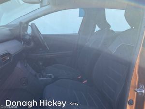 Dacia Sandero Stepway TCe 90 STEPWAY Expression - Image 4