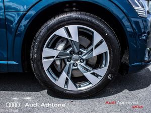 Audi e-tron 55 402BHP quattro Sport - Image 4
