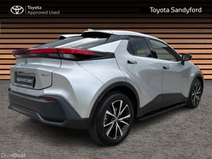 Toyota C-HR HYBRID SPORT // SIDE STEPS // APPLE CA - Image 2