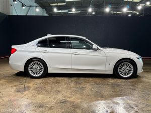 BMW 3-Series HYBRID 330E LUXURY - FULL BROWN LEATH - Image 3