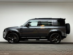 Land Rover Defender HSE X-DYNAMIC P400E - Image 4