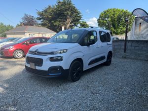 Citroen berlingo white and leather - Image 3