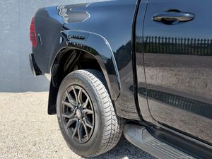 Toyota Hilux GR Sport Automatic 2024 - Image 3