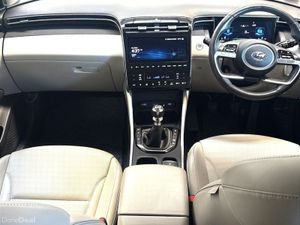 Hyundai Tucson 2WD Executive Plus - Image 2