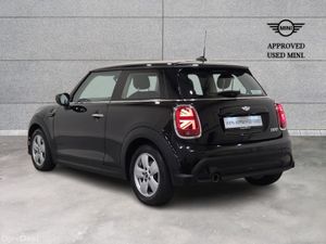 Mini Cooper Cooper Classic - Image 3
