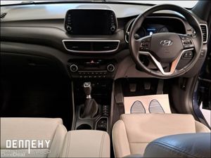 Hyundai Tucson 2WD Executive Plus - Image 3