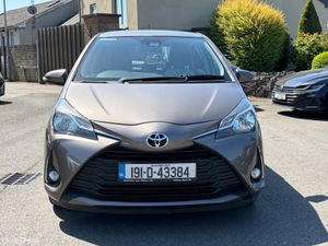 191 Toyota Yaris Luna 1.0 Petrol 5dr - Image 2