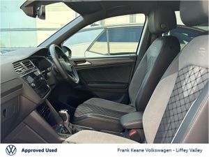 Volkswagen Tiguan R-LINE AUTO 2.0 TDI 150HP *BLACK - Image 4