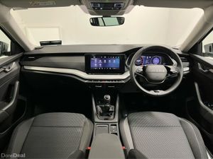Skoda Octavia Selection Combi 2.0TDI 115BHP - Reve - Image 4