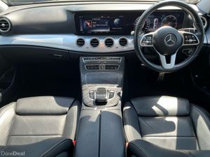 Mercedes-Benz E-Class E 220D Avantgarde Line Saloo - Image 4