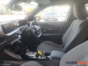 Peugeot 2008 HYBRID Automatic 145BHP Allure - Image 4