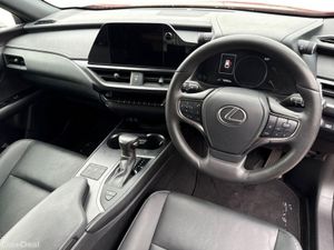 Lexus UX 300E PREMIUM + PLUS  ** Long Range 72.8kW - Image 4