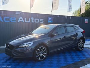 Volvo V40 D4 MOMENTUM - 2.0L DIESEL - AUTO - 12M W - Image 3