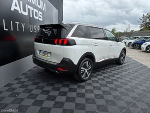 Peugeot 5008 Peugeot 5008, 7 seater, fully loaded - Image 2