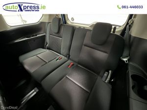 Nissan Serena E-POWER HIGHWAY STAR V Hybrid Automa - Image 4